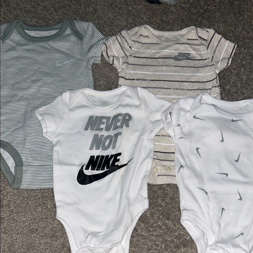 Nike Gray and White Bodysuits Set for Infants